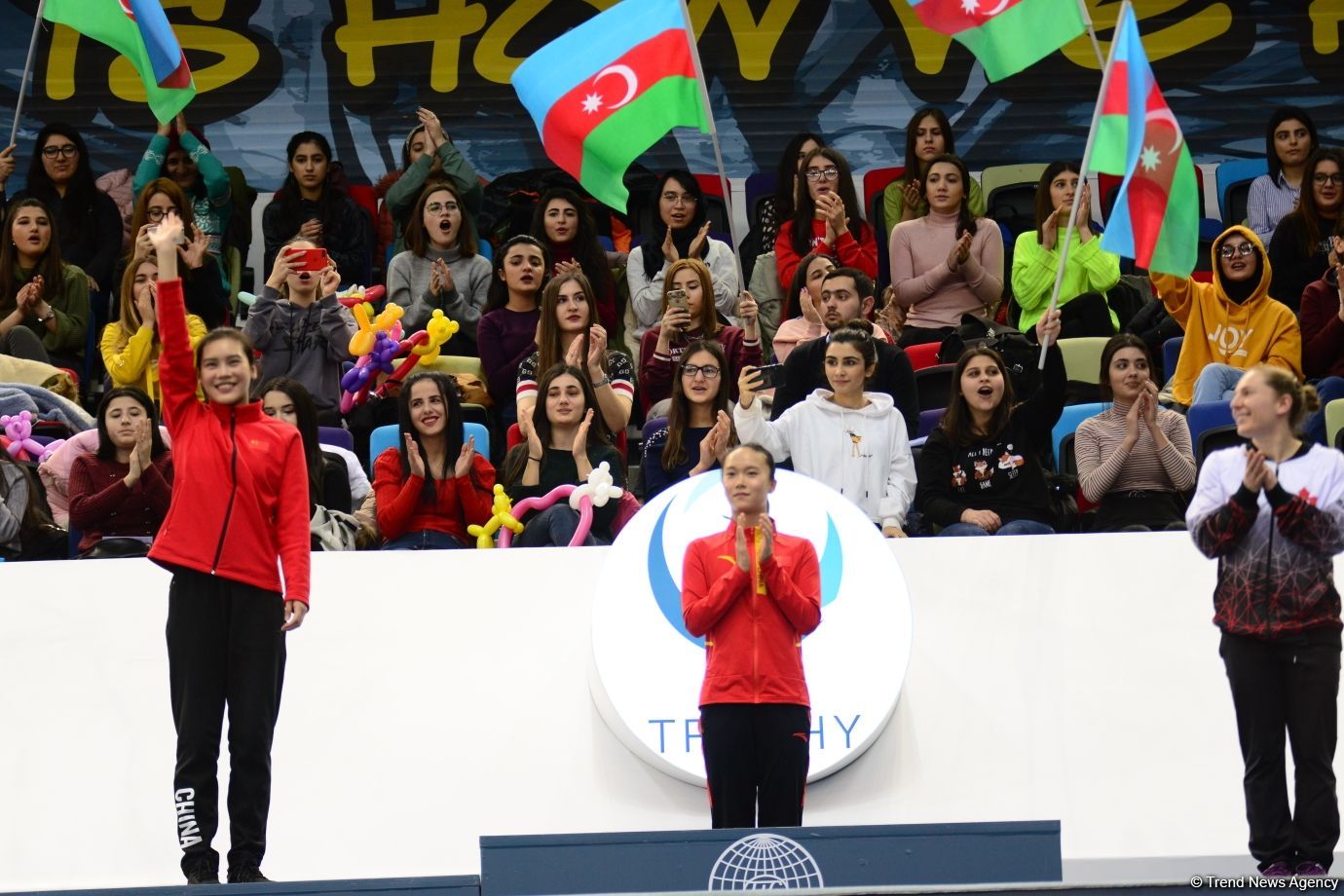 Batut gimnastikasında fərdi proqramda qaliblər və mükafatçıların mükafatlandırma mərasimi olub (FOTO)