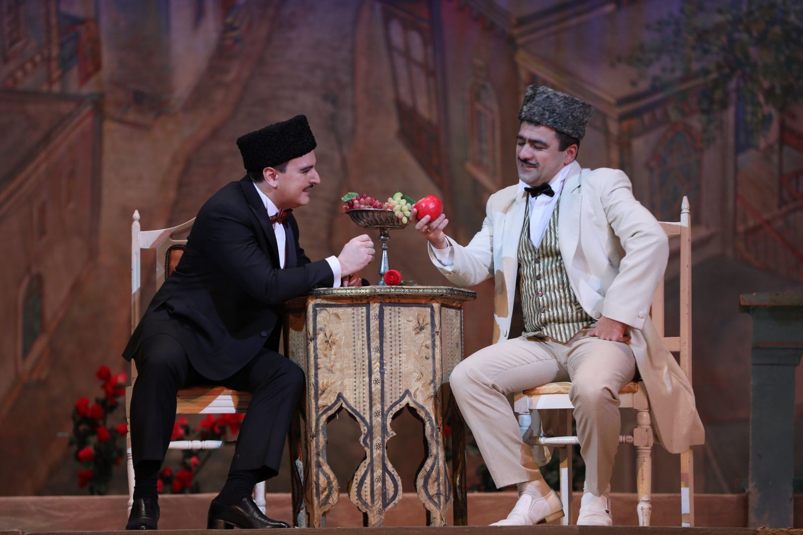 “Arşın mal alan” operettası anşlaqla keçib (FOTO/VİDEO)