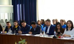 Xəzəryanı dövlətlərin könüllü fəaliyyətinin təcrübələri müzakirə edilir (FOTO)