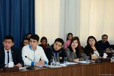 Xəzəryanı dövlətlərin könüllü fəaliyyətinin təcrübələri müzakirə edilir (FOTO)