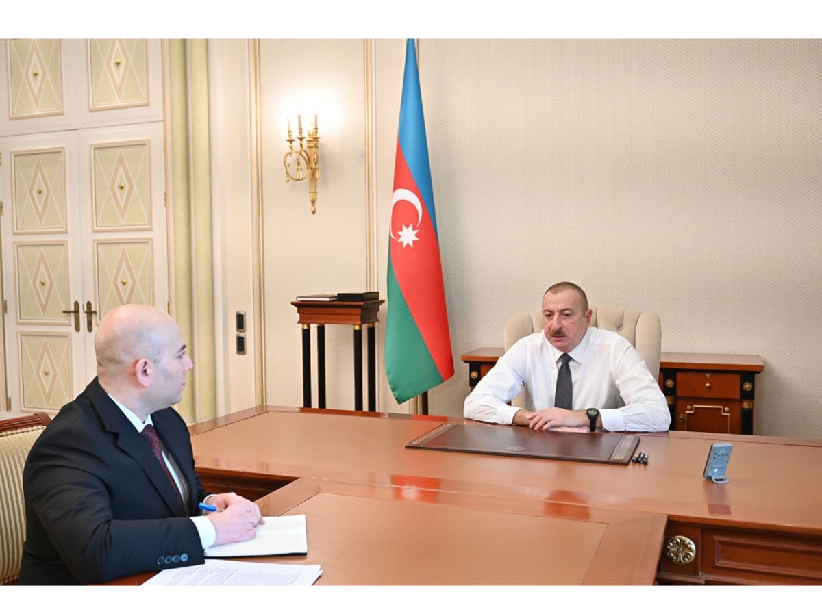 Prezident İlham Əliyev Bakı Nəqliyyat Agentliyinin İdarə Heyətinin sədrini qəbul edib (FOTO/VİDEO)