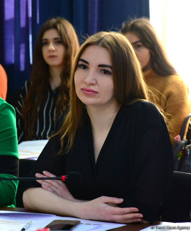 Xəzəryanı dövlətlərin könüllü fəaliyyətinin təcrübələri müzakirə edilir (FOTO)