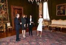 Azərbaycanın birinci xanımı Mehriban Əliyeva İtaliyanın Kuirinale Sarayı ilə tanış olub (FOTO)