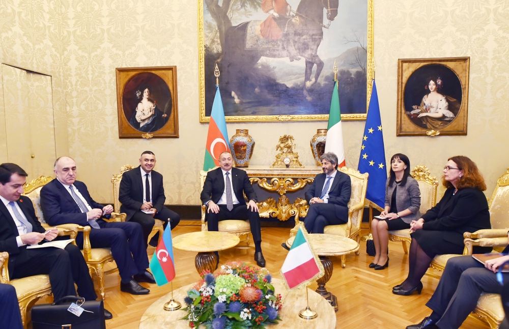 Prezident İlham Əliyev İtaliya Deputatlar Palatasının sədri ilə görüşüb (FOTO) (YENİLƏNİB)