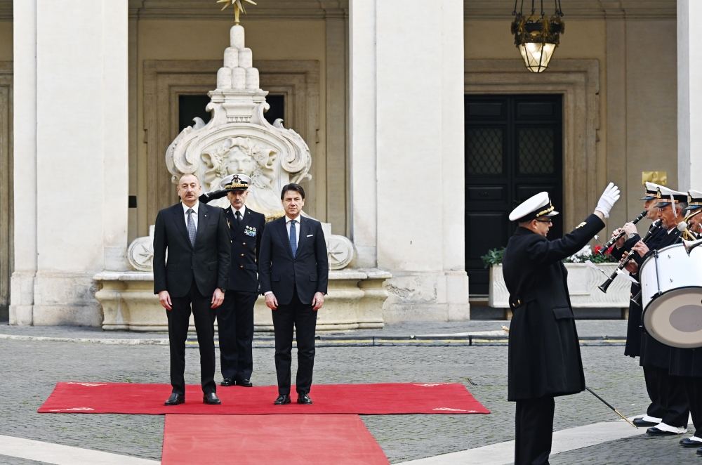 Prezident İlham Əliyevin İtaliya Nazirlər Şurasının Sədri Cüzeppe Konte ilə görüşü olub (FOTO)