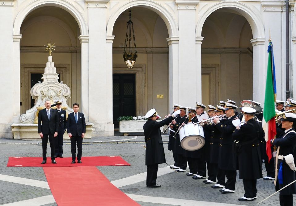 Prezident İlham Əliyevin İtaliya Nazirlər Şurasının Sədri Cüzeppe Konte ilə görüşü olub (FOTO)