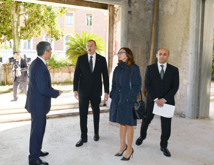 Prezident İlham Əliyev və birinci xanım Mehriban Əliyeva Romada Azərbaycan Mədəniyyət Mərkəzi üçün nəzərdə tutulan bina ilə tanış olublar (FOTO)