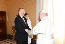 Azərbaycan Prezidenti İlham Əliyev Vatikanda Papa Fransisk ilə görüşüb (FOTO) (YENİLƏNİB)
