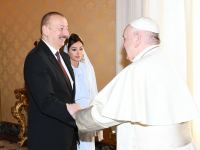 Azərbaycan Prezidenti İlham Əliyev Vatikanda Papa Fransisk ilə görüşüb (FOTO) (YENİLƏNİB)