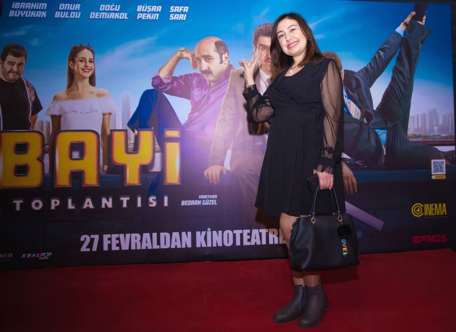 “CinemaPlus” kinoteatrında “Bayi toplantısı” türk komediyasının premyeradan öncə nümayişi keçirilib (FOTO/VİDEO)
