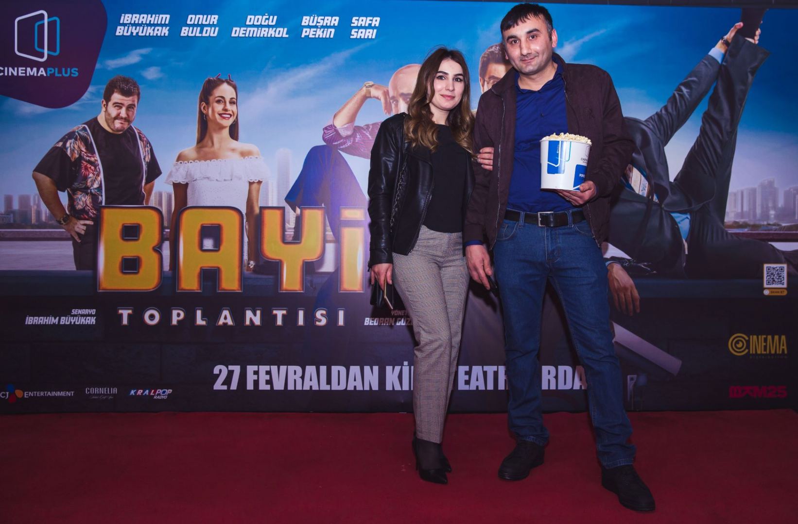 “CinemaPlus” kinoteatrında “Bayi toplantısı” türk komediyasının premyeradan öncə nümayişi keçirilib (FOTO/VİDEO)