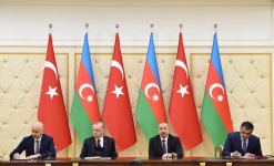 Azərbaycan-Türkiyə sənədləri imzalanıb (FOTO) (YENİLƏNİB)