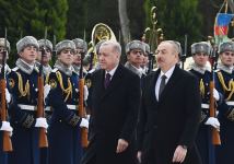 Türkiyə Prezidenti Rəcəb Tayyib Ərdoğanın rəsmi qarşılanma mərasimi olub (FOTO)