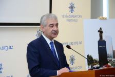 Əli Əhmədov: Xocalı faciəsi insanlığa qarşı törədilmiş ən böyük cinayətlərdən biridir (FOTO)