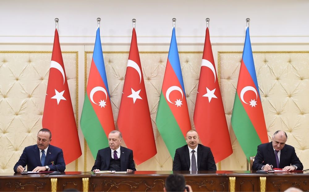 Azərbaycan-Türkiyə sənədləri imzalanıb (FOTO) (YENİLƏNİB)