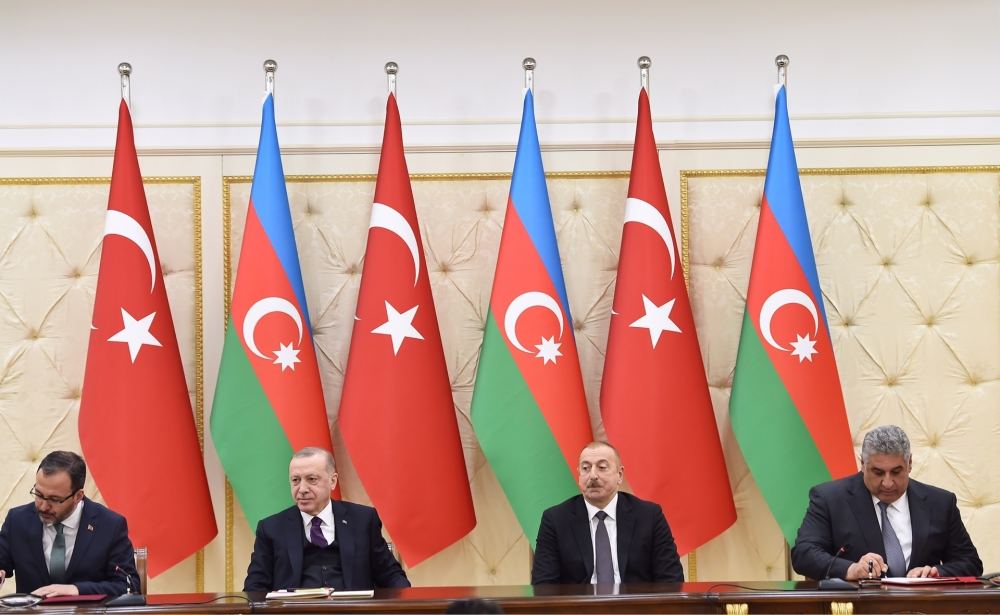 Azərbaycan-Türkiyə sənədləri imzalanıb (FOTO) (YENİLƏNİB)