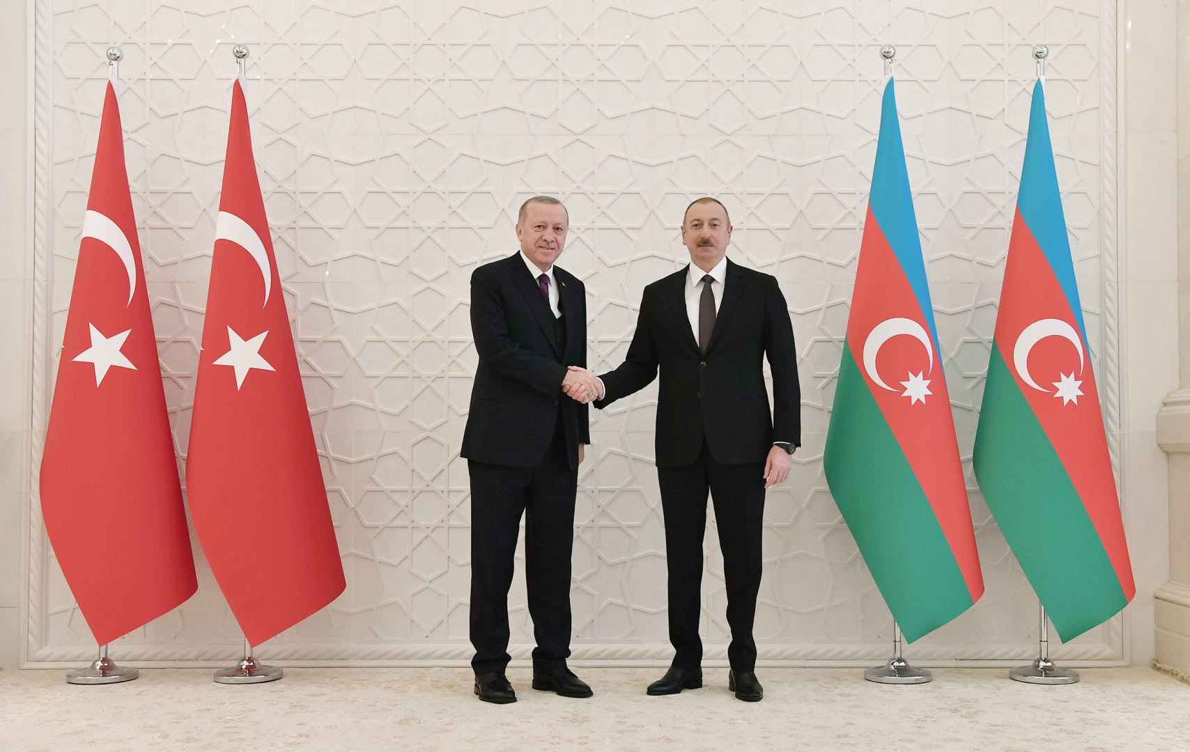 Türkiyə Prezidenti Rəcəb Tayyib Ərdoğanın rəsmi qarşılanma mərasimi olub (FOTO)