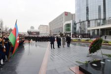Prezident İlham Əliyev və birinci xanım Mehriban Əliyeva Xocalı soyqırımı qurbanlarının xatirəsini anım mərasimində iştirak ediblər (FOTO) (YENİLƏNİB)