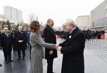 Prezident İlham Əliyev və birinci xanım Mehriban Əliyeva Xocalı soyqırımı qurbanlarının xatirəsini anım mərasimində iştirak ediblər (FOTO) (YENİLƏNİB)