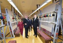 Prezident İlham Əliyev “Azərxalça” ASC-nin Goranboy filialının fəaliyyəti ilə tanış olub (FOTO) (YENİLƏNİB)