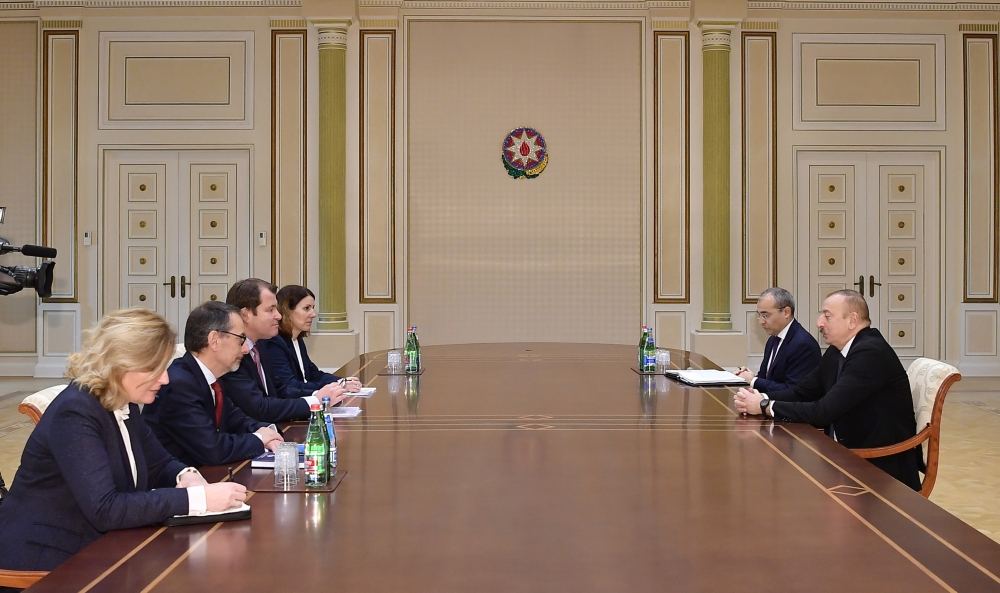 Prezident İlham Əliyev Avropa Yenidənqurma və İnkişaf Bankının nümayəndə heyətini qəbul edib (FOTO) (YENİLƏNİB)
