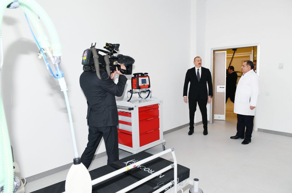 Prezident İlham Əliyev Goranboy Rayon Mərkəzi Xəstəxanasının açılışında iştirak edib (FOTO) (YENİLƏNİB)