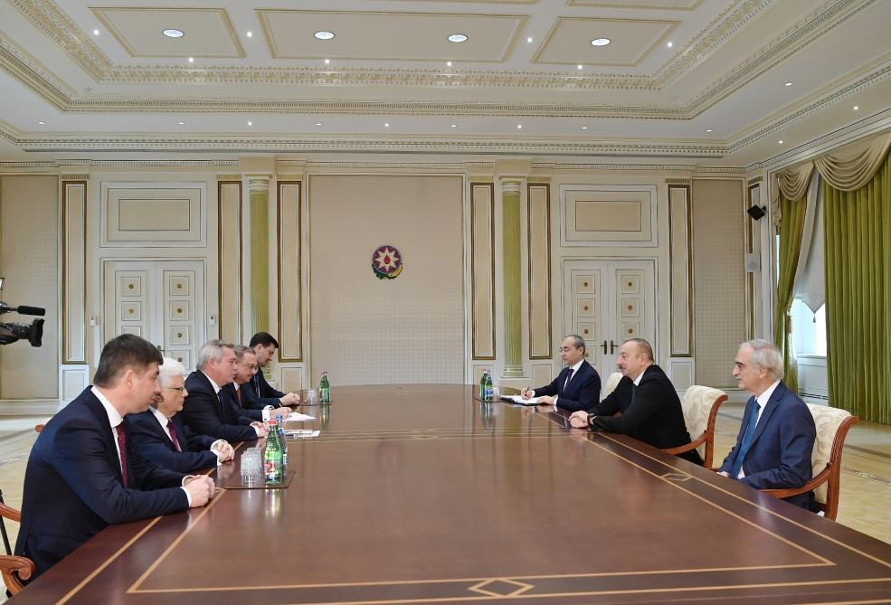 Prezident İlham Əliyev Rusiyanın Rostov vilayətinin qubernatorunun başcılıq etdiyi nümayəndə heyətini qəbul edib (FOTO/VİDEO) (YENİLƏNİB)