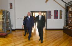 Prezident İlham Əliyev “Azərxalça” ASC-nin Ağstafa filialının fəaliyyəti ilə tanış olub (FOTO) (YENİLƏNİB)