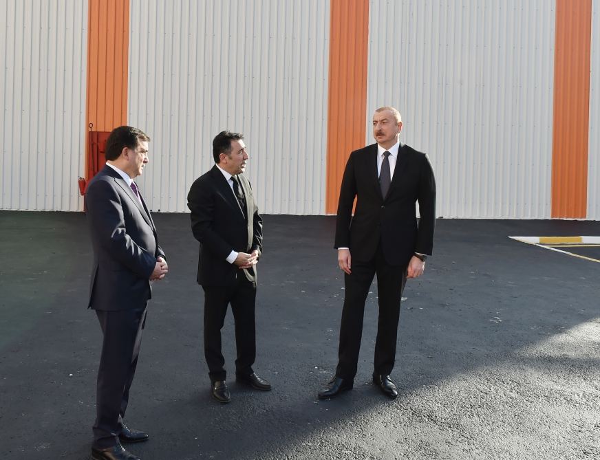 Prezident İlham Əliyev Qazaxda əhəng zavodunun açılışında iştirak edib (FOTO/VİDEO) (YENİLƏNİB)