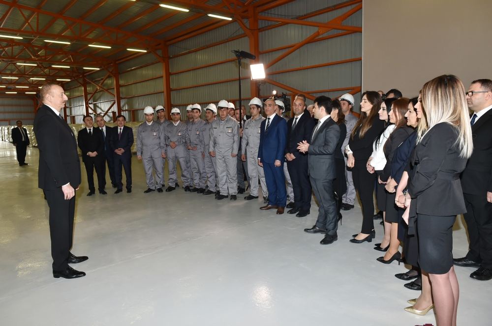 Prezident İlham Əliyev Qazaxda əhəng zavodunun açılışında iştirak edib (FOTO/VİDEO) (YENİLƏNİB)
