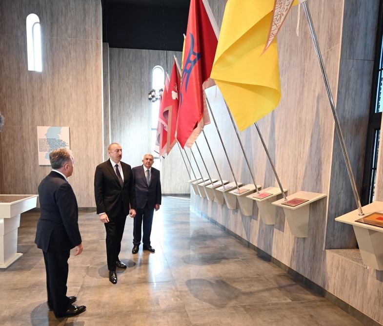 Prezident İlham Əliyev Tovuzda Dövlət Rəmzləri Muzeyinin açılışında iştirak edib (FOTO) (YENİLƏNİB)