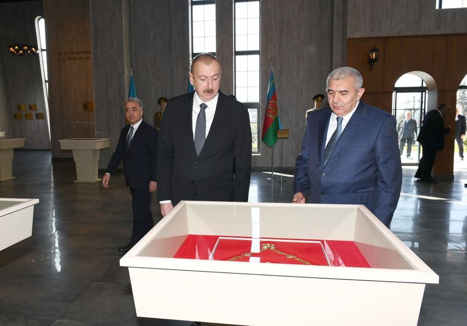 Prezident İlham Əliyev Tovuzda Dövlət Rəmzləri Muzeyinin açılışında iştirak edib (FOTO) (YENİLƏNİB)