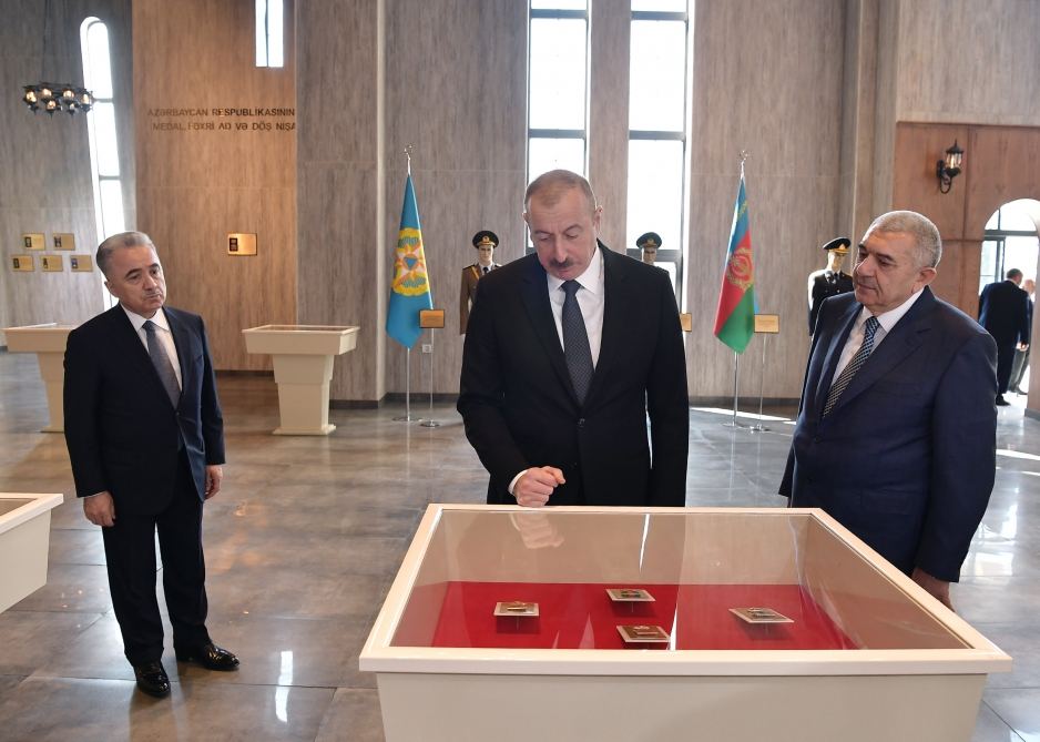 Prezident İlham Əliyev Tovuzda Dövlət Rəmzləri Muzeyinin açılışında iştirak edib (FOTO) (YENİLƏNİB)
