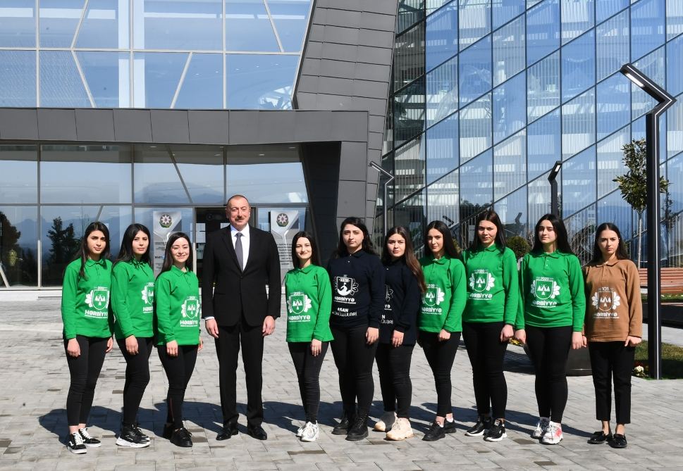Prezident İlham Əliyev Tovuzda “ASAN Həyat” kompleksinin açılış mərasimində iştirak edib (FOTO) (YENİLƏNİB-2)