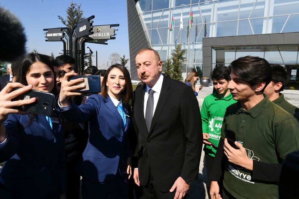 Prezident İlham Əliyev Tovuzda “ASAN Həyat” kompleksinin açılış mərasimində iştirak edib (FOTO) (YENİLƏNİB-2)