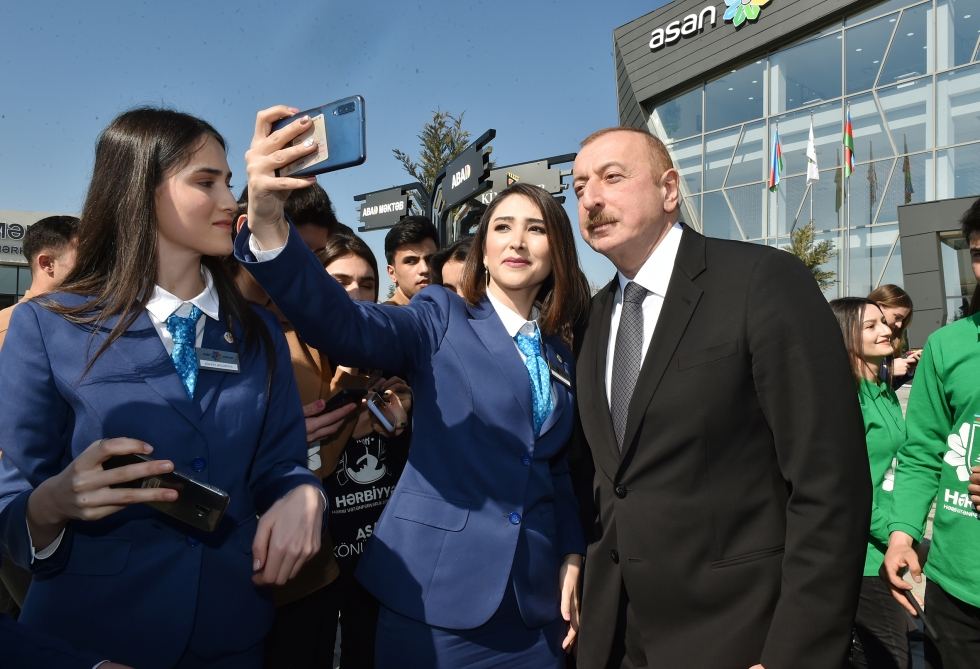 Prezident İlham Əliyev Tovuzda “ASAN Həyat” kompleksinin açılış mərasimində iştirak edib (FOTO) (YENİLƏNİB-2)