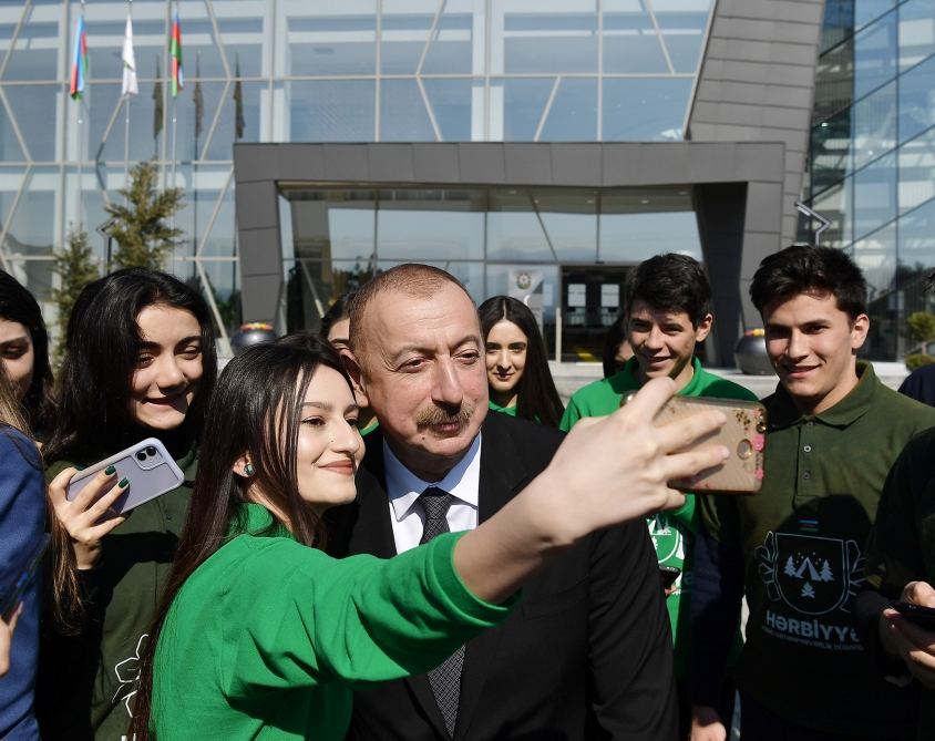 Prezident İlham Əliyev Tovuzda “ASAN Həyat” kompleksinin açılış mərasimində iştirak edib (FOTO) (YENİLƏNİB-2)