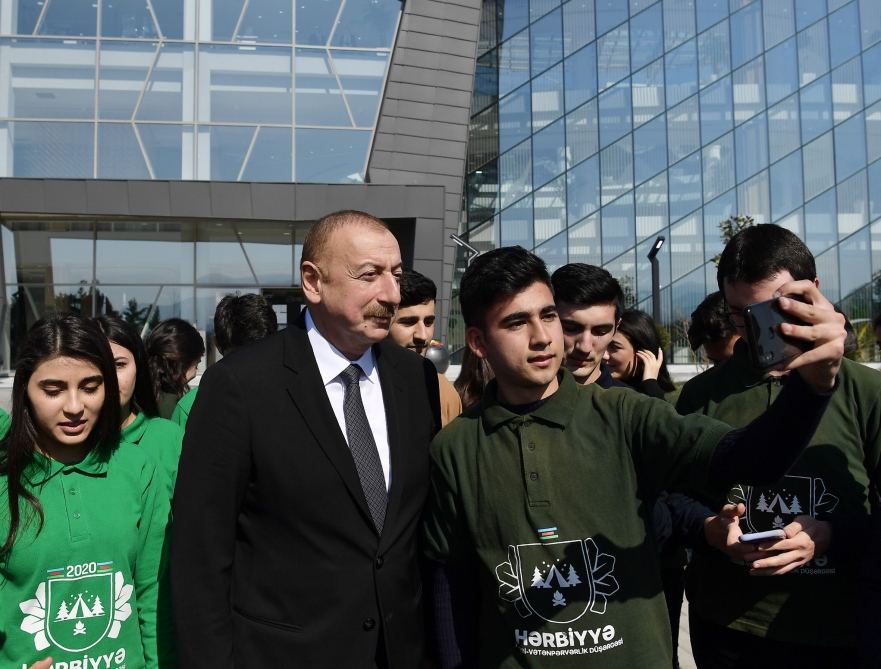 Prezident İlham Əliyev Tovuzda “ASAN Həyat” kompleksinin açılış mərasimində iştirak edib (FOTO) (YENİLƏNİB-2)