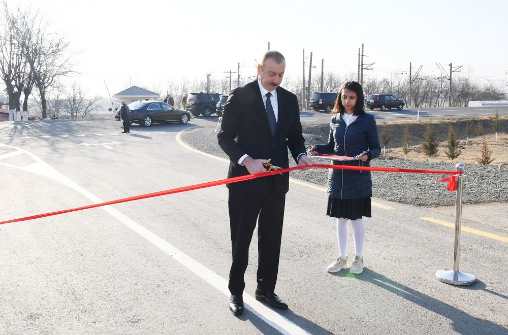 Prezident İlham Əliyev Ağstafada avtomobil yolunun yenidənqurma və bərpadan sonra açılışında iştirak edib (FOTO) (YENİLƏNİB)