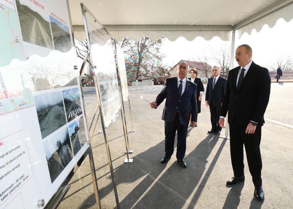 Prezident İlham Əliyev Ağstafada avtomobil yolunun yenidənqurma və bərpadan sonra açılışında iştirak edib (FOTO) (YENİLƏNİB)