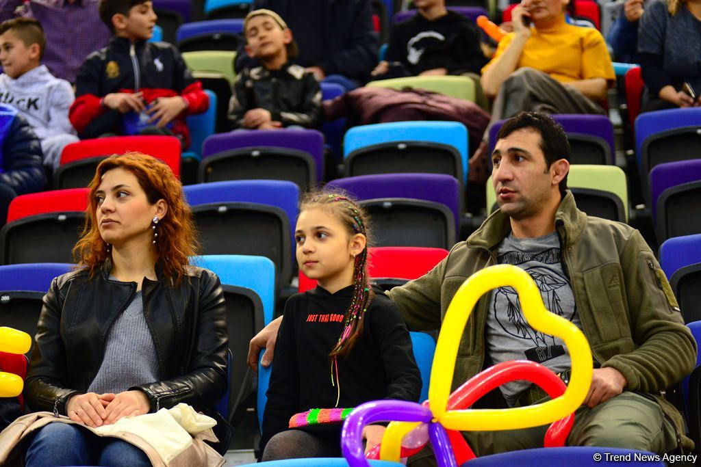 Bakıda kişi idman gimnastikası üzrə birinci "AGF Junior Trophy" beynəlxalq turnirinin final yarışları start götürüb (FOTO)