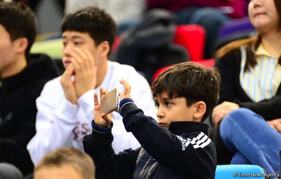 Bakıda kişi idman gimnastikası üzrə birinci "AGF Junior Trophy" beynəlxalq turnirinin final yarışları start götürüb (FOTO)
