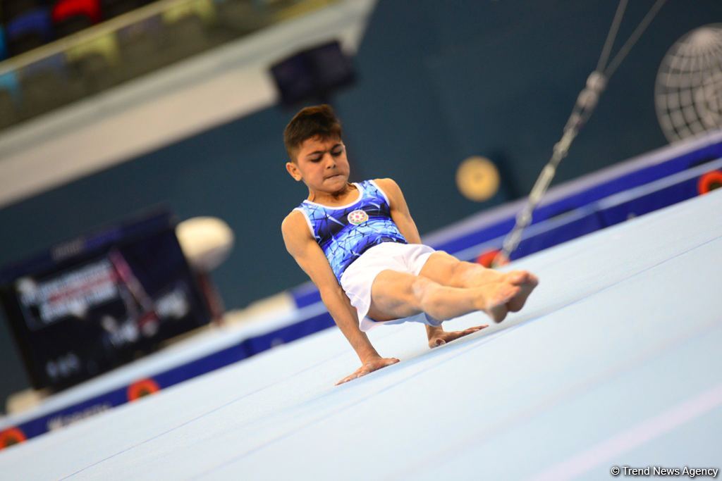 Bakıda kişi idman gimnastikası üzrə birinci "AGF Junior Trophy" beynəlxalq turnirinin final yarışları start götürüb (FOTO)