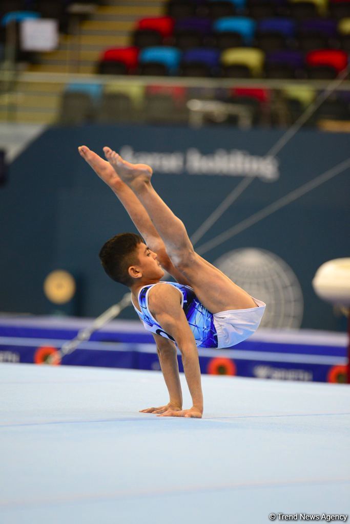 Bakıda kişi idman gimnastikası üzrə birinci "AGF Junior Trophy" beynəlxalq turnirinin final yarışları start götürüb (FOTO)