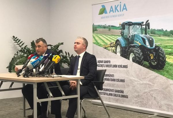 Fermerlərin kart hesablarına payızlıq əkinlərə görə 75 milyon manat subsidiya vəsaiti köçürülüb