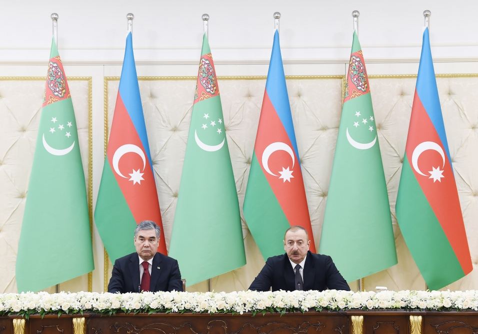 Azərbaycan və Türkmənistan prezidentləri mətbuata bəyanatlarla çıxış ediblər (FOTO) (YENİLƏNİB)