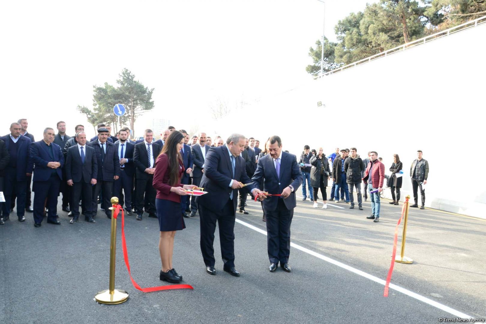 Bakıda iki yeni avtomobil tuneli istifadəyə verilib (FOTO)