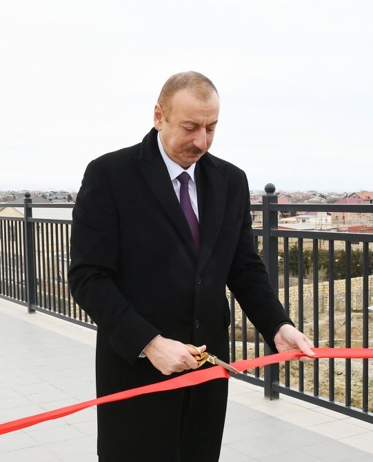 Prezident İlham Əliyev Abşeron dairəvi dəmir yolunun Pirşağı-Görədil-Novxanı-Sumqayıt hissəsinin yenidənqurmadan sonra açılışında iştirak edib (FOTO/VİDEO) (YENİLƏNİB)