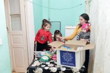 Heydər Əliyev Fondu ünvanlı sosial yardım alan ailələrə Novruz sovqatları paylayıb (FOTO)