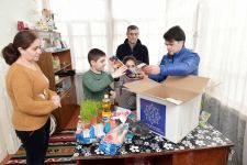 Heydər Əliyev Fondu ünvanlı sosial yardım alan ailələrə Novruz sovqatları paylayıb (FOTO)